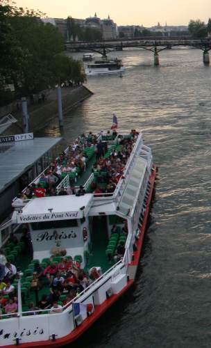 Excursiones Fluviales por la ciudad de paris 