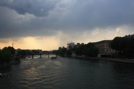 Yates de París Cruceros con cena por París 